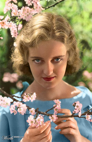 20+ Black and White photos composed to color of Pleasantville Pictures