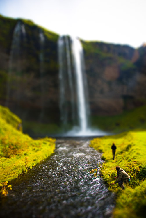 Tilt-shift