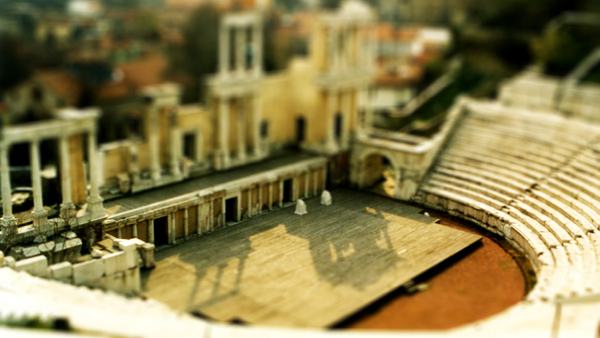Tilt-shift