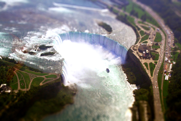 Tilt-shift
