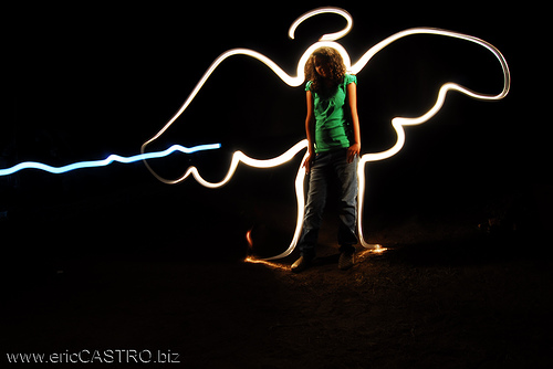 40+ Awesome Light Graffiti Pictures 11