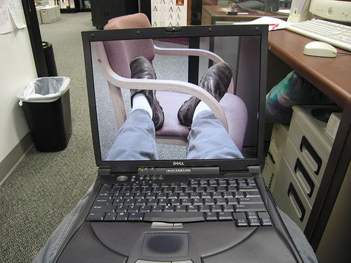 50 Awesome Transparent Screen Trick Photos 10