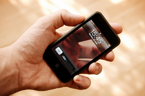 50 Awesome Transparent Screen Trick Photos 11