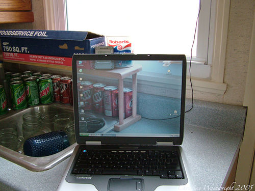 50 Awesome Transparent Screen Trick Photos 14