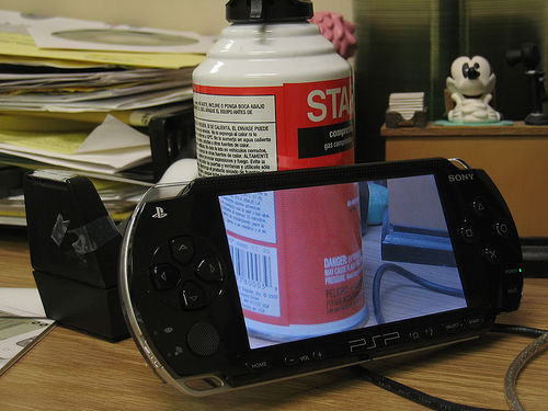 50 Awesome Transparent Screen Trick Photos 16