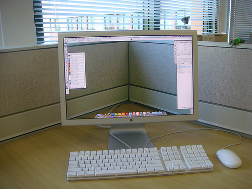 50 Awesome Transparent Screen Trick Photos 34
