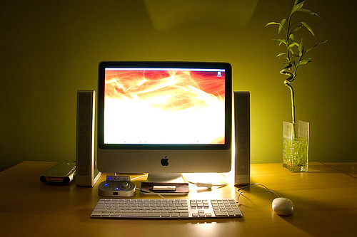 A Showcase of Beautiful Computer Workstations 9