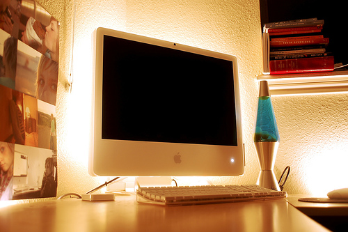 A Showcase of Beautiful Computer Workstations 12