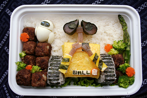 20+ Creative and Interesting Bento Box Art 1