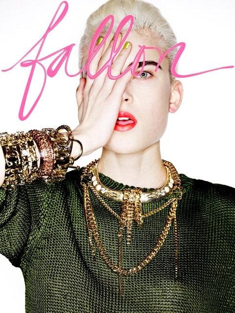 30 Inspirational Fashion Ad Designs 4