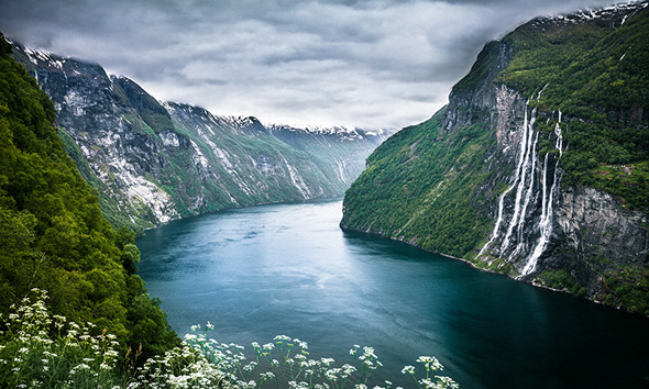 50+ Stunning MacBook Pro Retina Wallpapers 4