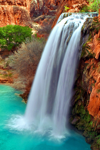 20 Stunning iPhone5 HD Wallpapers 2