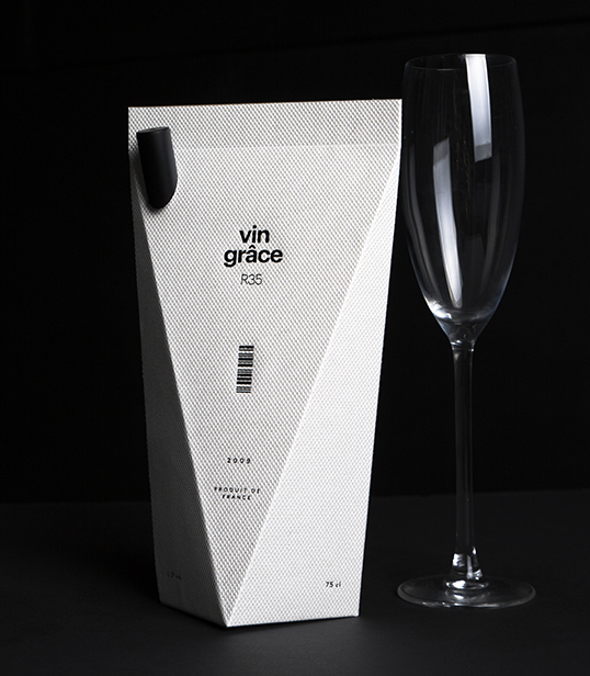 20 Beautiful and Attractive Packaging Designs 1